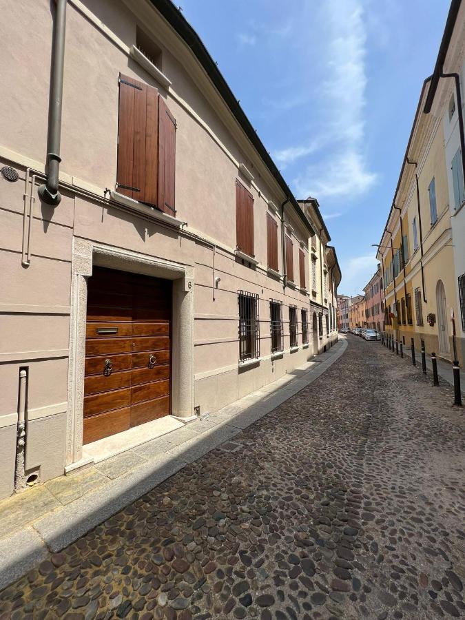 Appartamento Il Salotto sul Rio Mantova Esterno foto